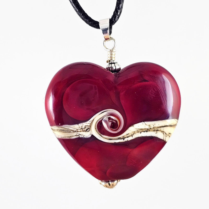 Red heart swirl - large