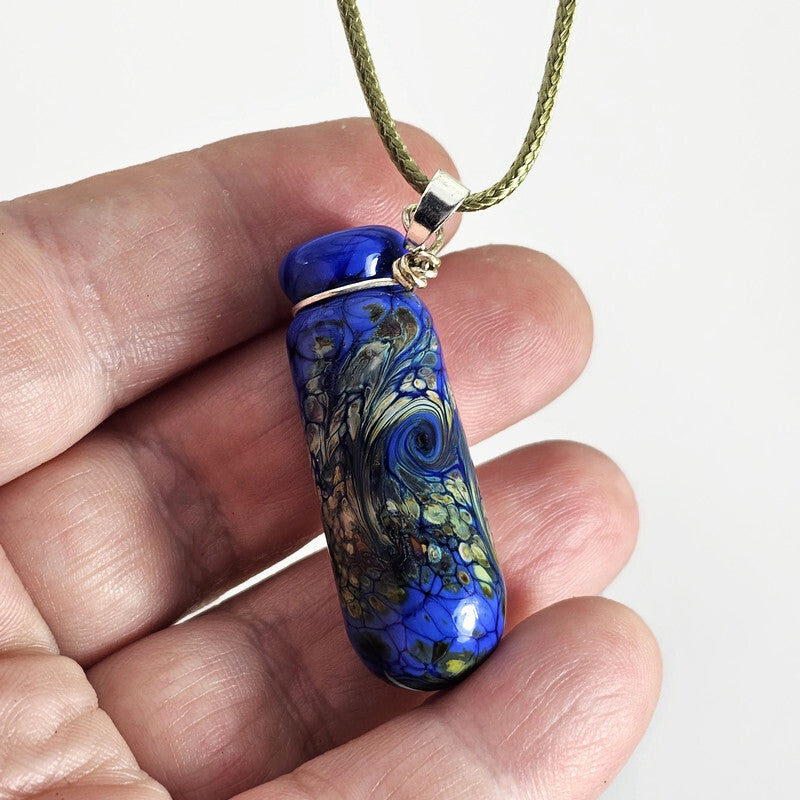 Essential oil vessel - blue
