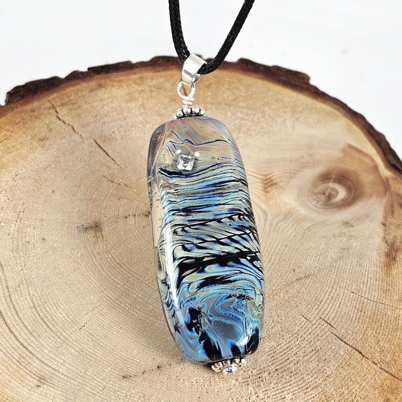 Unique geometric pendant